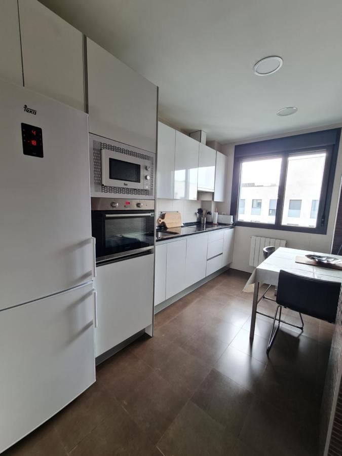 Atico De Lujo En El Centro De Burgos Appartement Buitenkant foto